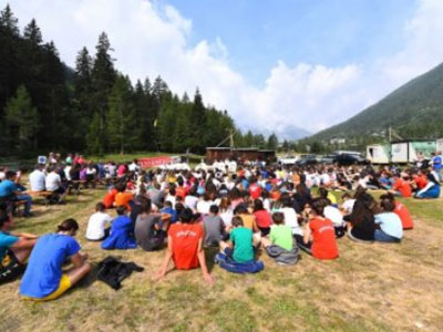 Delpini a Ceresole Reale per la visita ai campeggi diocesani 2019
