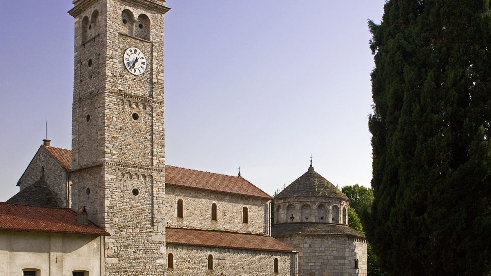 Il Campo Dei Miracoli Di Arsago Seprio