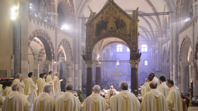 Coppie di fidanzati e sposi in Cattedrale - Diocesi di Torino