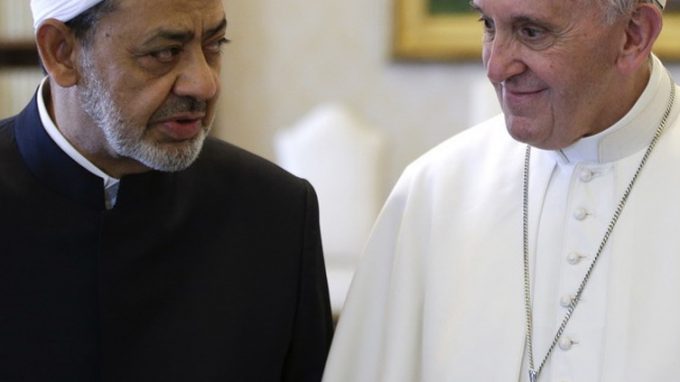 Il Papa e il Grande Imam, incontro storico