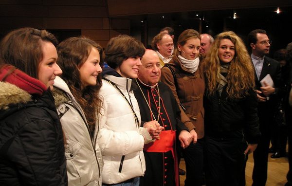 L’applauso di Milano al cardinale Tettamanzi