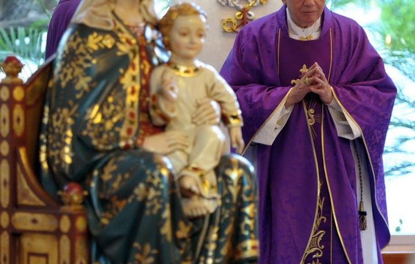 Il Papa in Messico: <br>la linfa delle radici