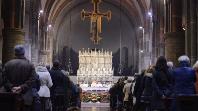 Sant’Eustorgio: Messa di ringraziamento per i volontari dell’Adorazione Eucaristica