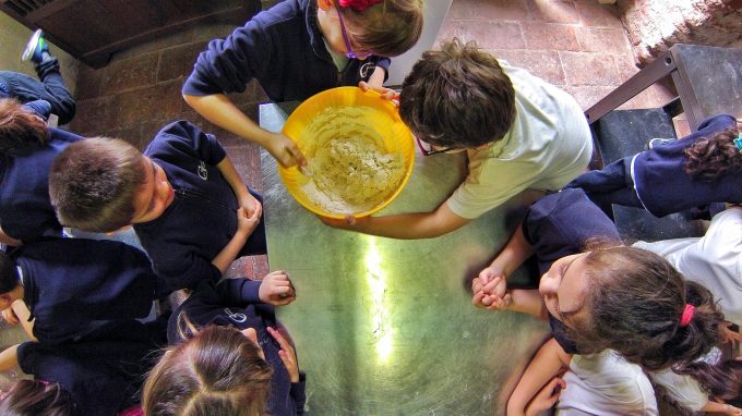 Mercatino e laboratorio natalizio all’Abbazia di Chiaravalle