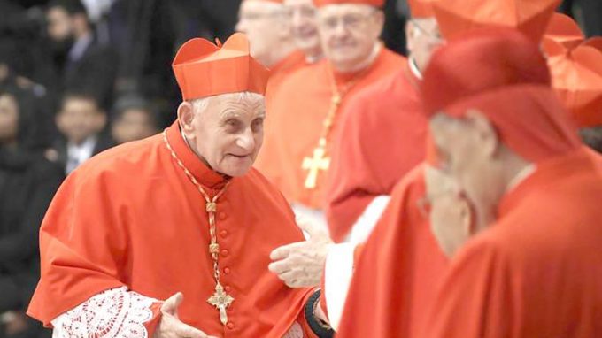 Il cardinal Simoni in visita al Collegio Rotondi