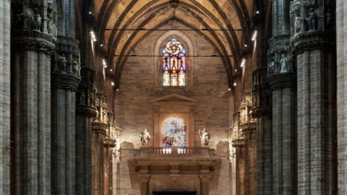 Stiamo trasmettendo in diretta dal Duomo di Milano la Celebrazione eucaristica feriale