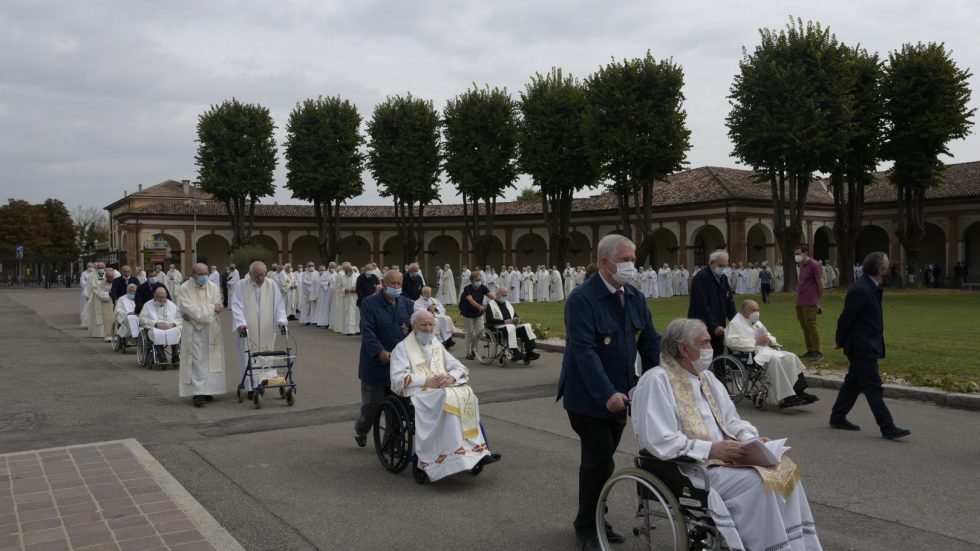 A Caravaggio l'incontro regionale dei sacerdoti e diaconi permanenti anziani e ammalati