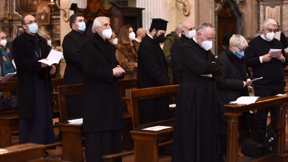 Seguiamo la luce della stella, antidoto al buio dell'odio e della morte» – Chiesa  di Milano