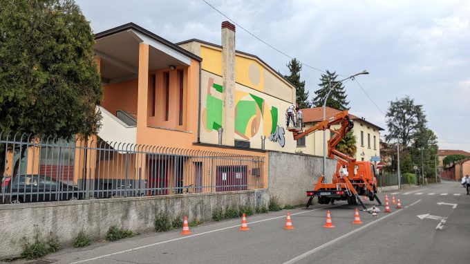 Street art in oratorio: sabato l’inaugurazione del murales di via Leonardo da Vinci a Treviglio