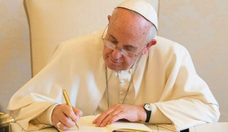 Ricchi e Poveri: «Amiamo papa Francesco, sogniamo di cantare per lui»