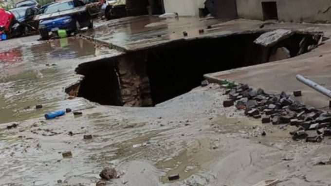 Inondazione, un fiume di fango su Cantiano e Pietralunga