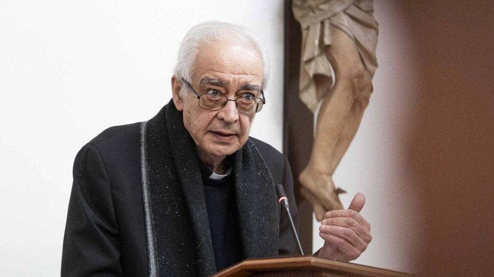 A Milano «Caminetto sul Sinodo» con monsignor Sequeri