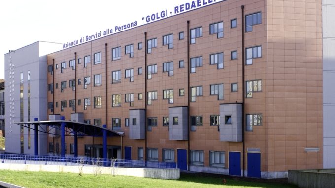 Milano, l'Arcivescovo visita l'Istituto geriatrico Redaelli