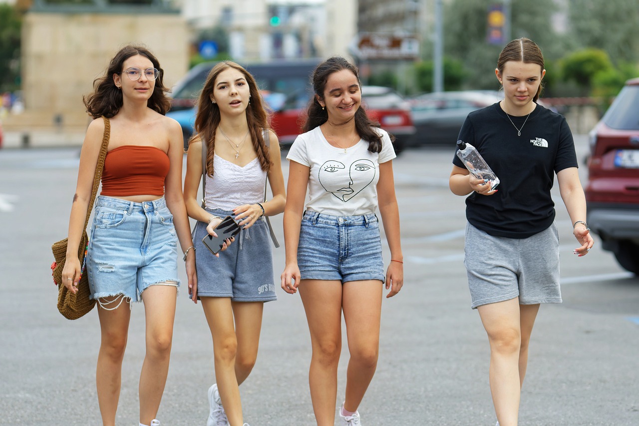 Disagio adolescenziale, mercoledì incontro con don Burgio, Augelli e Terzini al Refettorio ambrosiano