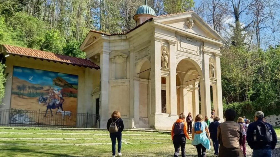 Sacro Monte di Varese: visita guidata con l’artista Elisabeth Euvrard alla mostra «À pied»