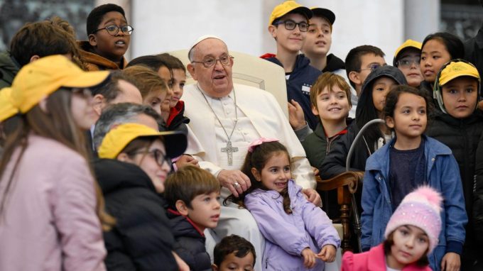 Il Papa: Acutis e Frassati santi nel Giubileo