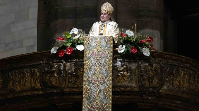 «Mettiamoci in cammino sulla strada che porta alla luce»