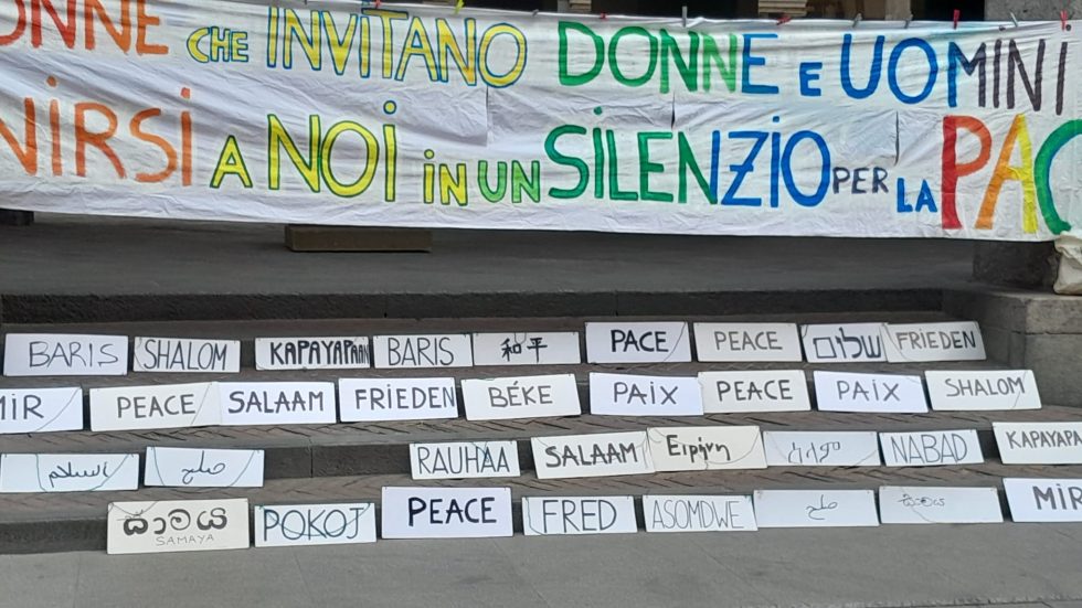 Milano, alla Biblioteca Sormani «Silenzio e memoria, azioni vive per la pace»