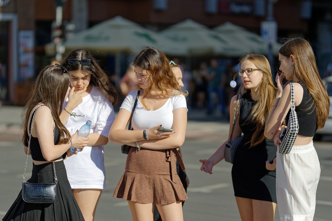 Essere adolescenti oggi in un mondo affascinante