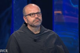 “Noi e la macchina”: padre Paolo Benanti a Cucciago